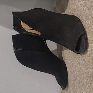 Michael Kors black heels with open toe size 10